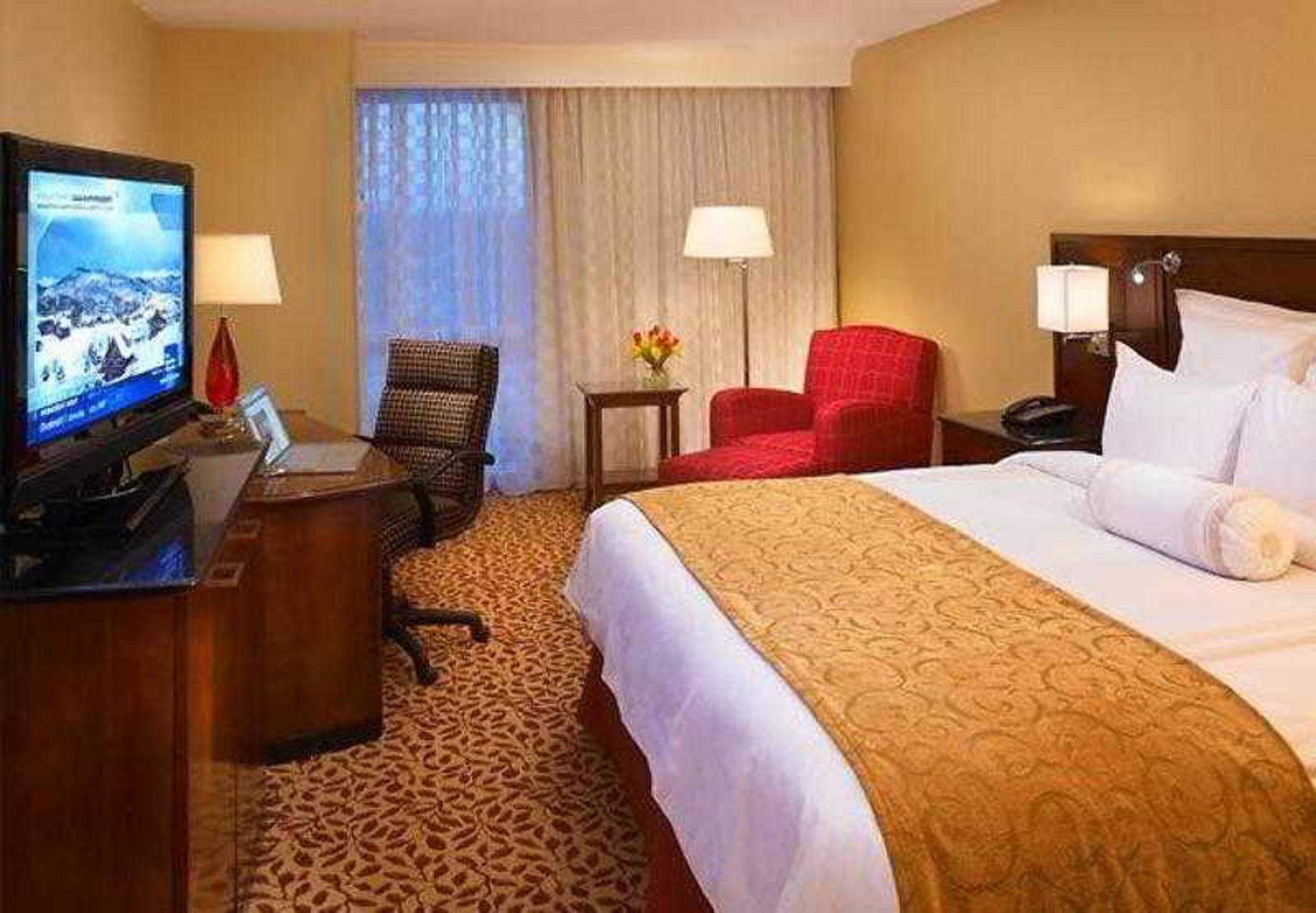 Wyndham Cleveland Airport Hotel Eksteriør billede
