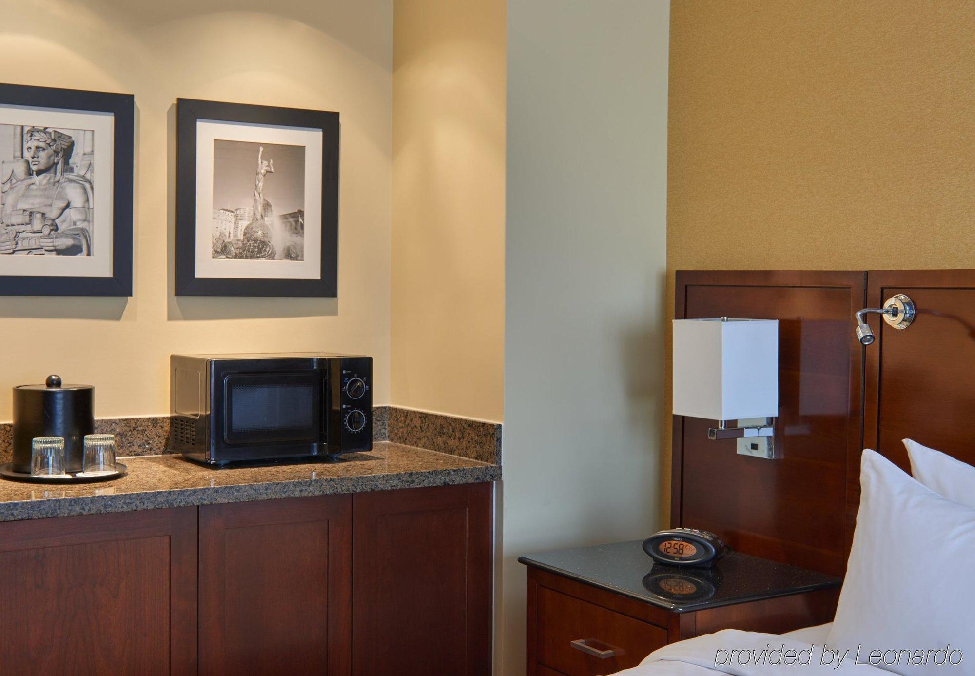Wyndham Cleveland Airport Hotel Eksteriør billede