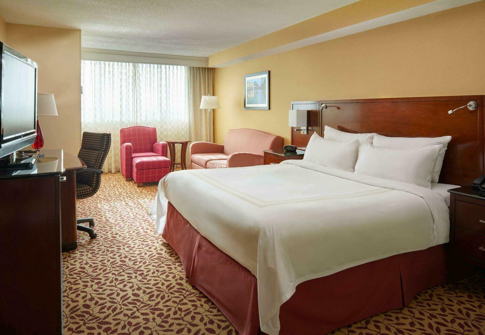 Wyndham Cleveland Airport Hotel Eksteriør billede